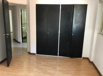 Departamento · 65m² · 3 Ambientes · 1 Cochera · Departamento 2 Dorm. con Cochera
