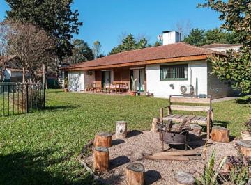 Casa · 185m² · 4 Ambientes · Casa con Pileta y Parque Barrio Robles del Monarca, Pilar