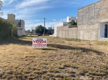 Terreno · 320m² · Valle Cercano! Excelente Lote 320 m² Micro Barrio El Triunfo