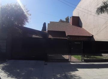 GEP-GEP-1225_2 · Excelente Casa 4 Ambientes Totalmente Refaccionada