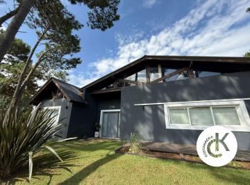 Casa de 4 ambientes, Costa Esmeralda · Barrio Deportivo I Lote N° | 2 Dorm. + Playroom | Piscina | 10 Pax