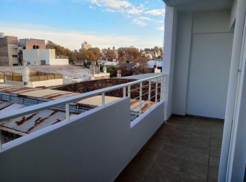 BALCÓN CORRIDO · Alquiler Depto. 1 Dormitorio Echesortu