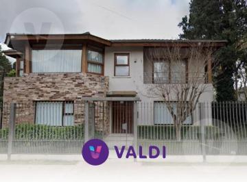 Casa · 280m² · 5 Ambientes · 2 Cocheras · Casa en Venta - Monte Grande, Recarte Al 500