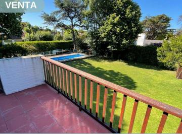 Casa · 420m² · 6 Ambientes · 4 Cocheras · Venta Casa Los Troncos