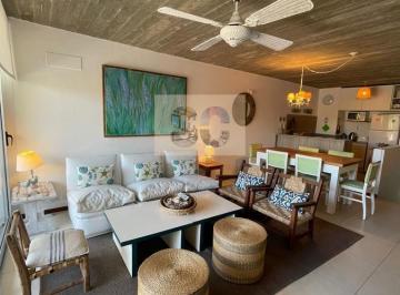 Departamento · 90m² · 4 Ambientes · Apartamento - Manantiales