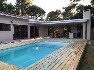SGM-SGM-674_2 · Casa 6 Ambientes. | Av Francia