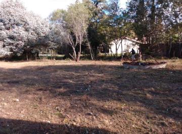 Terreno , Villa Parque Siquiman · Ref 458 Lote Plano a 50 m del Lago, en Villa Lago Azul