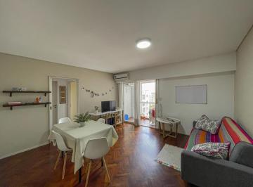 Departamento · 67m² · 4 Ambientes · 2 Dorm. con Balcón y Cocina Separada