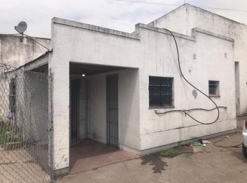 Casa de 6 ambientes, Almirante Brown · Casa en Alquiler