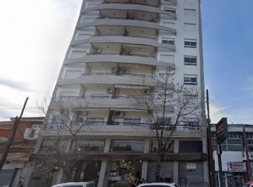 Departamento · 80m² · 3 Ambientes · 1 Cochera · Departamento - Temperley Este
