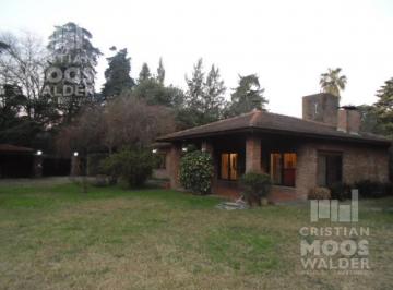 Casa · 250m² · 4 Ambientes · 1 Cochera · Casa en Venta - Ingeniero Maschwitz