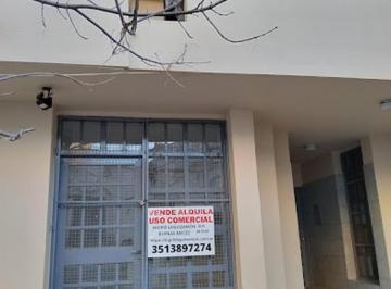 Local comercial · 15m² · Venta Local Comercial Escritura Z/hospital de Clínicas en Alberdi U$s26.000.