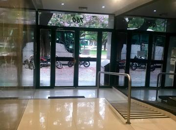 Departamento de 3 ambientes, San Telmo · Alquiler 3 Amb. Piso Alto - Vista Panoramica - Torre Frente a Av 9 de Julio.