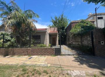 Casa de 3 ambientes, Almirante Brown · Venta de Casa en PH en Excelente Ubicacion en Adrogue Calle Cerretti 1140