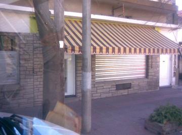 Local comercial · 45m² · Local San Juan y Necochea - con Renta