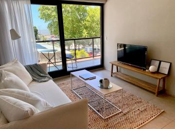 Departamento de 2 ambientes, Vicente López · Impecable! La Rivera 1 Dormitorio – Vista Al Puerto de Olivos