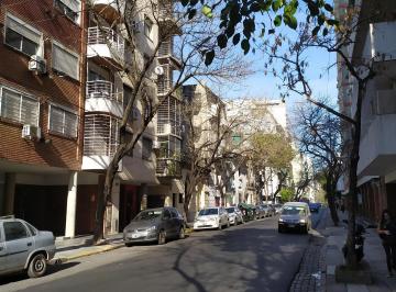 Departamento de 2 ambientes, Caballito · Departamento 2 Amb. C/ Balcon Ctrafrente, Luminoso, Ap/prof. Pque Rivadavia.