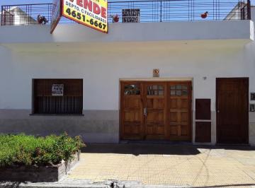 PH · 73m² · 2 Ambientes · 1 Cochera · PH - Villa Insuperable