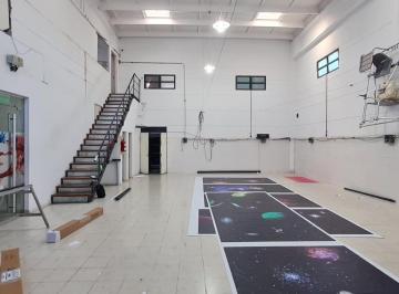Foto · Oportunidad - Excelente Galpón 860 m² Cubiertos - 3 Oficinas - Bº San Martín