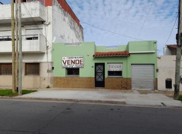 Casa · 77m² · 3 Ambientes · Casa en Venta Ubicado en Sarandí, Avellaneda, G. B. a. Zona Sur