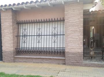 Casa de 3 ambientes, Lanús · Nuevo Valor Casa PH Tres Ambientes en Venta en Remedios de Escalada