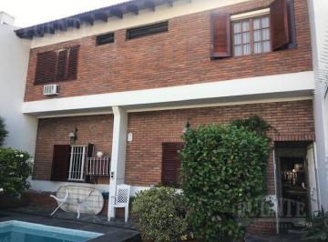 Casa · 150m² · 4 Ambientes · Casa - Banfield Oeste