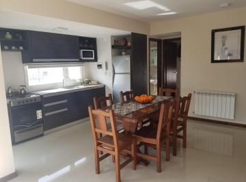 Departamento de 2 ambientes, Mar del Plata · Excelente Semipiso. Dos Baños. Dos Ambientes La Perla