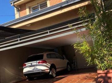 Casa · 602m² · 5 Dormitorios · 1 Cochera · Cf892 - Casa en Venta Z/ Calle Bermúdez y Av Centenario
