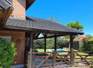 Casa · 150m² · 5 Ambientes · 3 Cocheras · Casa Venta en Campos de Echeverria Canning
