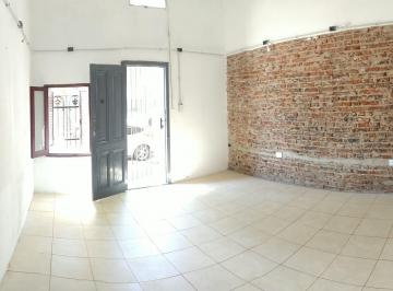 Departamento de 3 ambientes, La Boca · 3 Ambientes Tipo Casa en Alquiler en El Barrio de La Boca
