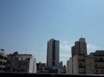 Vista al Rio · 3 Ambientes Amplios Las Heras y Ugarteche con Cochera a Pulmon Muy Luminoso