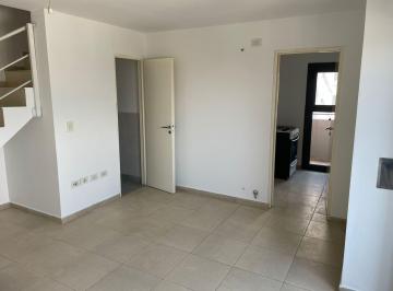 Departamento de 5 ambientes, Córdoba · Alquilo Depto/duplex de Dos Dor. con Balcon. Bv. San Juan 996