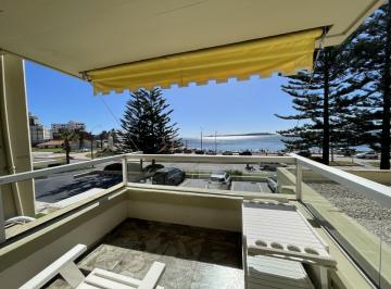 Foto1 · Terraza, con Excelente Vista a La Playa Mansa