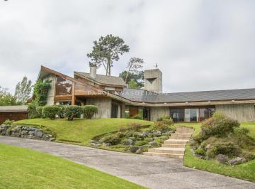 Foto1 · Casa en Venta de Gran Tamaño en Zona Privilegiada, Punta del Este.