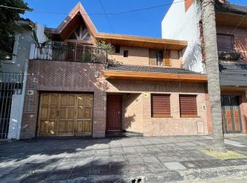 BAT-BAT-2892_2 · Casa 5 Ambientes. | Moreno Al 900