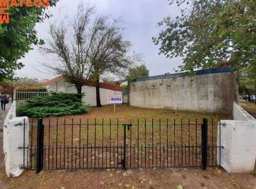 Departamento de 2 ambientes, Mar del Tuyú · Lote Baldío + Departamentos en Excelente Ubicación 2 Esq.69