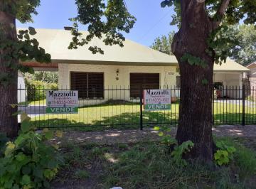 Casa de 6 ambientes, Morón · Venta Casa o Permuta por Lote Menor Valor