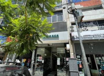 Local comercial , Once · Alquiler Local con Deposito y Oficinas Av Corrientes 2900 Comuna 3 Once