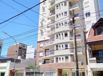 Departamento de 4 ambientes, Lanús · Excelente 4 Amb. Céntrico