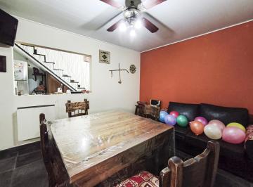 PH · 110m² · 5 Ambientes · Venta Funcional PH 5 Ambientes de 3 Plantas con Quincho - Villa Luzuriaga