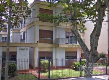 Departamento · 85m² · 3 Ambientes · 1 Cochera · Departamento - Adrogue