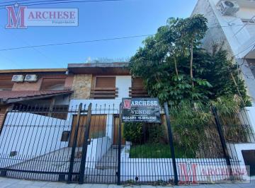 Casa · 220m² · 5 Ambientes · 1 Cochera · Casa 5 Ambientes en Venta en Haedo