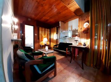Casa · 80m² · 3 Ambientes · 1 Cochera · Casa - Las Heras