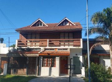 Casa · 65m² · 4 Ambientes · Venta de Duplex Z/ Constitucion