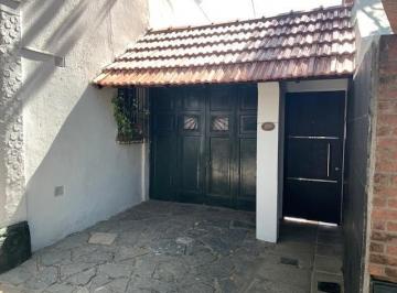 PH de 4 ambientes, Lomas de Zamora · Azara 260 - L. de Zamora / PH de 4 Amb Muy Bien Ubicado