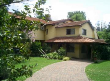 Casa de 5 ambientes, Pilar · Casa en Barrio La Esmeralda Pilar, Km50 Frente Al Shopping Palmas del Pilar