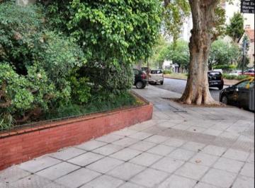 Departamento de 4 ambientes, Colegiales · Increible Dto de 4 Ambientes con Cochera. 99 m² Cub + Balcon Corrido