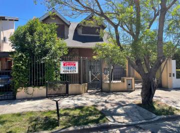 Casa de 4 ambientes, Esteban Echeverría · Casa 4 Ambientes en Venta - Luis Guillon