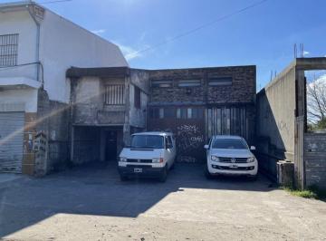 Bodega-Galpón , Esteban Echeverría · Galpon en Venta Sobre Av Dreyer Lote 10 X 32. Monte Grande