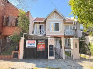 Casa de 4 ambientes, Lomas de Zamora · Duplex 4 Ambientes en Venta Cochera y Jardin Apto Credito - Lomas de Zamora - Oportunidad